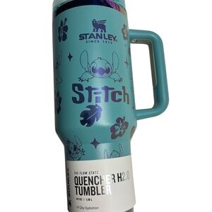 Stanley New in box 40 oz Stitch Quencher H2.0 Tumbler with Straw